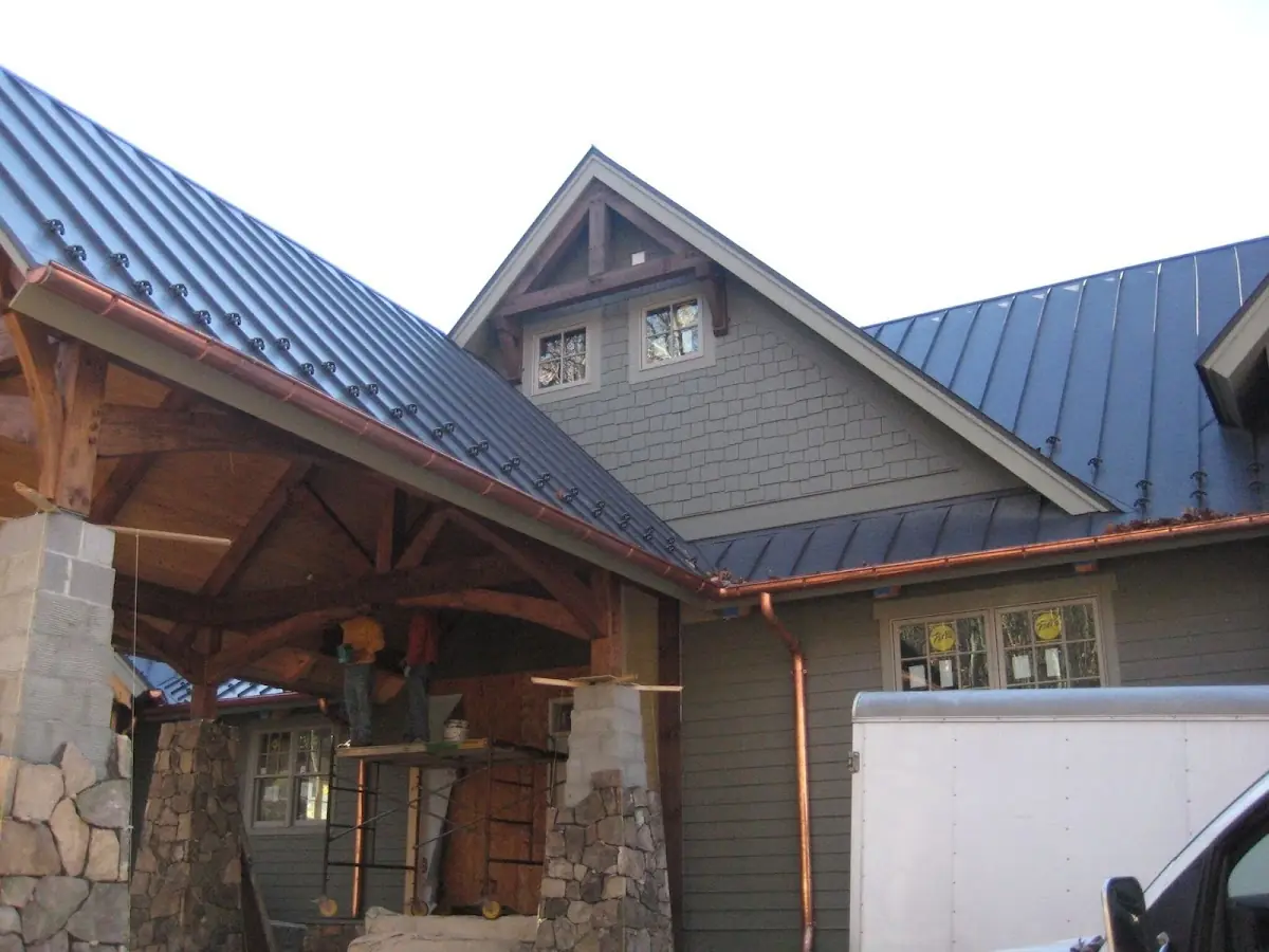 Craftsman Roofing team delivering quality roofing work in Schenectady